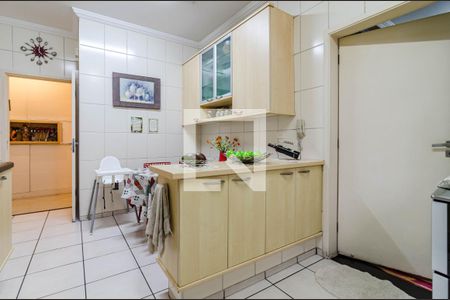 Apartamento à venda com 160m², 3 quartos e 2 vagas Apartamento à venda com 160m², 3 quartos e 2 vagasCozinha