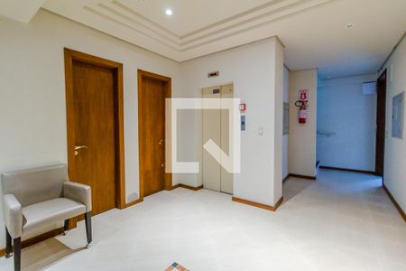 Apartamento para alugar com 75m², 2 quartos e 1 vaga Apartamento para alugar com 75m², 2 quartos e 1 vagaHall de Entrada