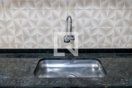 Sala e Cozinha de casa de condomínio para alugar com 2 quartos, 52m² em Vila Gustavo, São Paulo