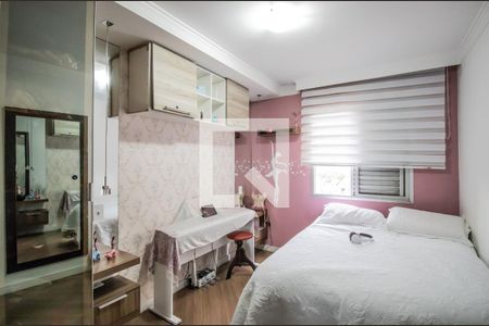 Quarto 1 de apartamento para alugar com 2 quartos, 54m² em Vila Guarani (z Sul), São Paulo