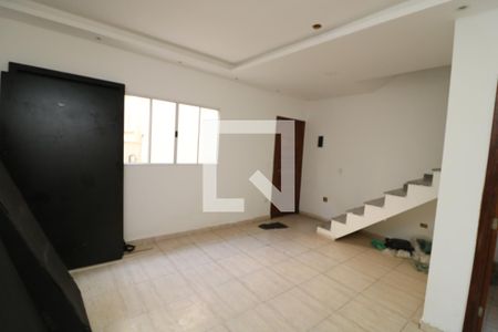 Sala de CasaCondominio com 2 quartos, 120m² Vila Formosa