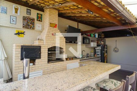 Apartamento à venda com 150m², 3 quartos e 2 vagas Apartamento à venda com 150m², 3 quartos e 2 vagasVaranda Gourmet