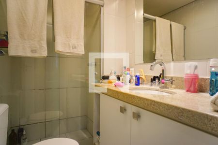 Apartamento à venda com 150m², 3 quartos e 2 vagas Apartamento à venda com 150m², 3 quartos e 2 vagasBanheiro da Suíte