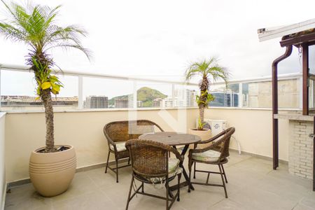 Apartamento à venda com 150m², 3 quartos e 2 vagas Apartamento à venda com 150m², 3 quartos e 2 vagasVaranda Gourmet