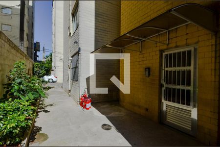 Apartamento à venda com 61m², 2 quartos e 1 vagaEntrada - Bloco