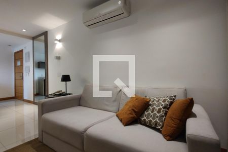Sala de apartamento à venda com 1 quarto, 37m² em Jacarepaguá, Rio de Janeiro