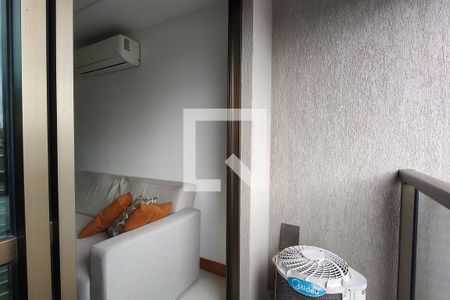 Apartamento à venda com 37m², 1 quarto e sem vaga Apartamento à venda com 37m², 1 quarto e sem vagavaranda