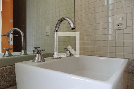 Apartamento à venda com 37m², 1 quarto e sem vagaBanheiro