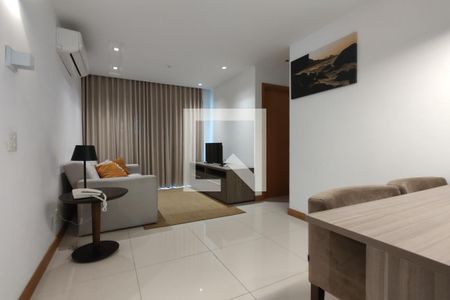 Sala de apartamento à venda com 1 quarto, 37m² em Jacarepaguá, Rio de Janeiro