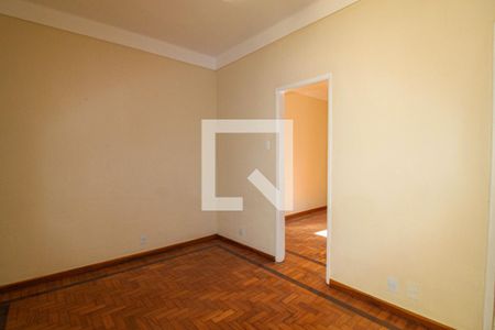 Sala de casa de condomínio à venda com 1 quarto, 39m² em Rocha, Rio de Janeiro
