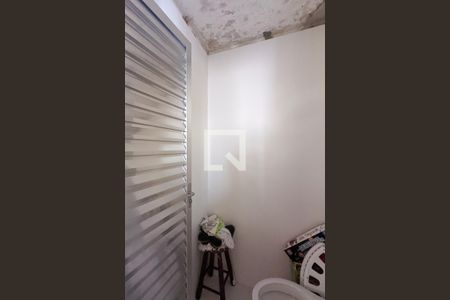 Casa à venda com 206m², 3 quartos e 2 vagasLavabo