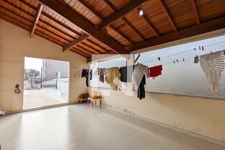 Casa à venda com 206m², 3 quartos e 2 vagasÁrea para churrasqueira