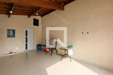 Casa à venda com 206m², 3 quartos e 2 vagasÁrea para churrasqueira