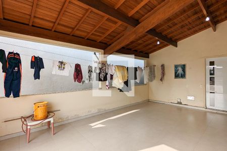 Casa à venda com 206m², 3 quartos e 2 vagasÁrea para churrasqueira