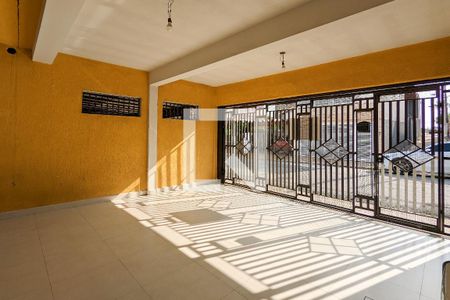 Casa à venda com 206m², 3 quartos e 2 vagasGaragem