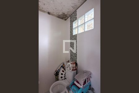 Casa à venda com 206m², 3 quartos e 2 vagasLavabo