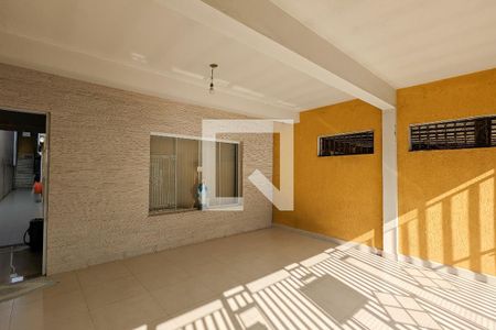Casa à venda com 206m², 3 quartos e 2 vagasGaragem
