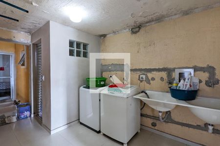 Casa à venda com 206m², 3 quartos e 2 vagasÁrea de serviço