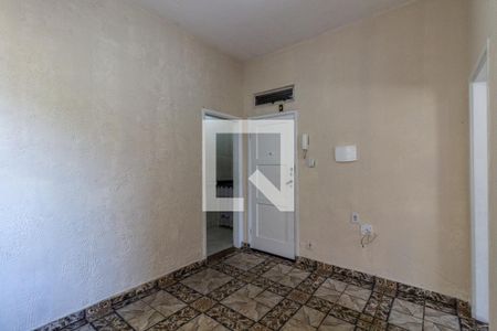 Sala de apartamento para alugar com 1 quarto, 40m² em Ocian, Praia Grande