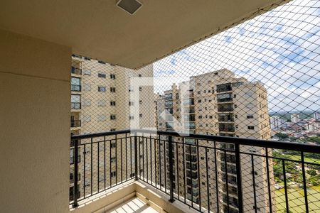 Varanda Sala/Cozinha  de apartamento para alugar com 3 quartos, 88m² em Jardim Tupanci, Barueri