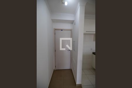 Porta de entrada de apartamento para alugar com 3 quartos, 88m² em Jardim Tupanci, Barueri