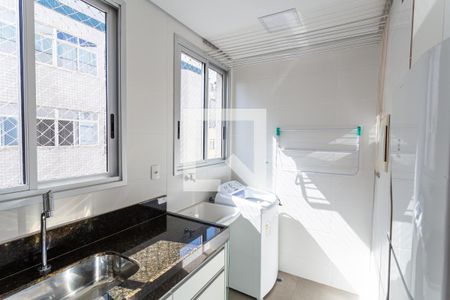 Apartamento à venda com 70m², 2 quartos e 2 vagas Apartamento à venda com 70m², 2 quartos e 2 vagasCozinha/Área de Serviço