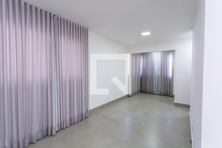 Sala de apartamento à venda com 2 quartos, 70m² em Cruzeiro, Belo Horizonte