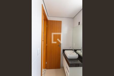 Apartamento à venda com 80m², 3 quartos e 2 vagasBanheiro Social