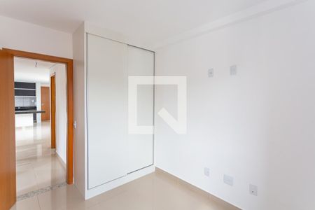 Suíte de apartamento à venda com 3 quartos, 80m² em Santa Efigênia, Belo Horizonte