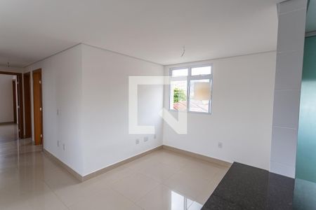 Sala de apartamento à venda com 3 quartos, 80m² em Santa Efigênia, Belo Horizonte