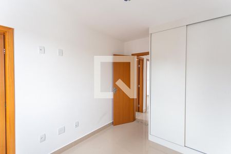 Suíte de apartamento à venda com 3 quartos, 80m² em Santa Efigênia, Belo Horizonte