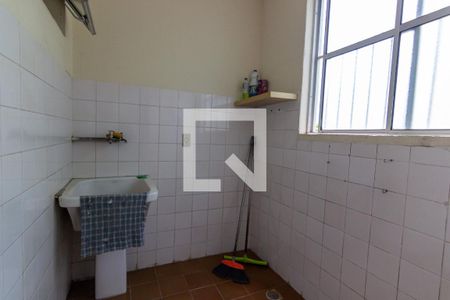 Apartamento à venda com 70m², 3 quartos e 1 vagaÁrea de Serviço