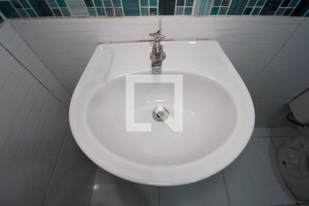 Detalhe banheiro de apartamento para alugar com 2 quartos, 79m² em Parque da Fonte, São José dos Pinhais