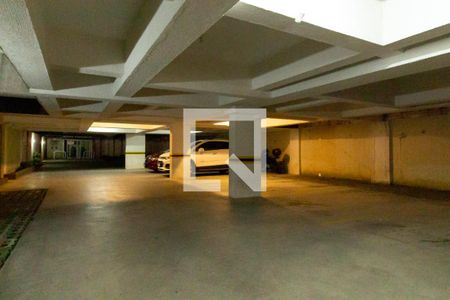 Garagem de apartamento para alugar com 2 quartos, 79m² em Parque da Fonte, São José dos Pinhais