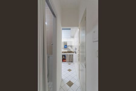 Corredor de apartamento para alugar com 1 quarto, 36m² em Vila Isabel, Rio de Janeiro