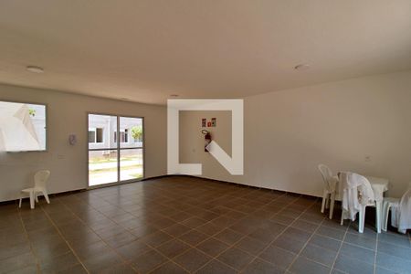 Apartamento para alugar com 42m², 2 quartos e sem vagaÁrea comum - Salão de festas