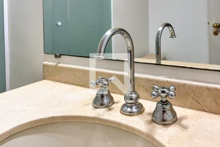 Apartamento à venda com 120m², 3 quartos e 2 vagasBanheiro