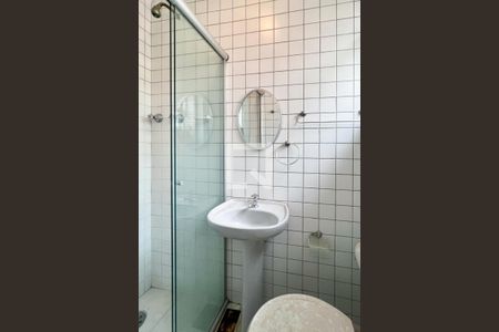 Apartamento à venda com 120m², 3 quartos e 2 vagasBanheiro de Serviço