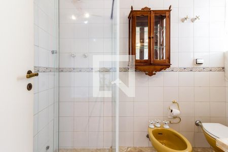 Banheiro Suite de casa à venda com 5 quartos, 280m² em Vila Nova Conceição, São Paulo
