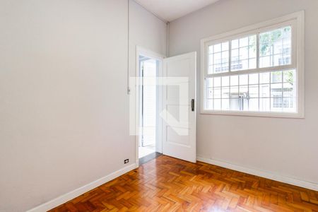 Casa à venda com 280m², 5 quartos e 5 vagasQuarto 4