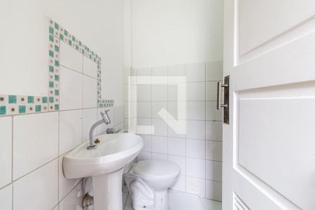 Casa à venda com 280m², 5 quartos e 5 vagasBanheiro 3