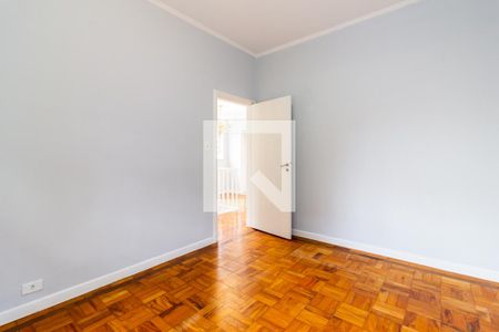 Casa à venda com 280m², 5 quartos e 5 vagasQuarto 2