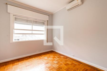 Casa à venda com 280m², 5 quartos e 5 vagasQuarto 3