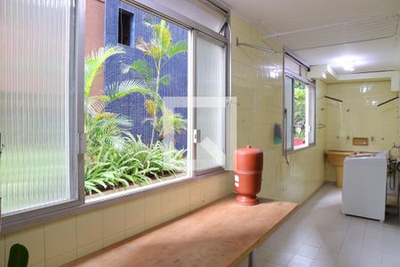 Apartamento à venda com 167m², 2 quartos e 2 vagasÁrea de Serviço