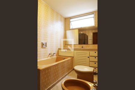 Apartamento à venda com 167m², 2 quartos e 2 vagasBanheiro da Suíte