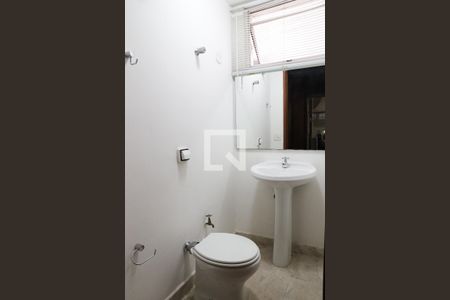 Apartamento à venda com 167m², 2 quartos e 2 vagasLavabo