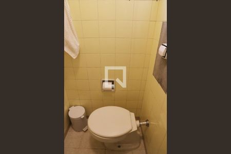 Apartamento à venda com 167m², 2 quartos e 2 vagasBanheiro de serviço