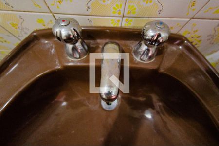 Casa à venda com 315m², 4 quartos e 3 vagas Casa à venda com 315m², 4 quartos e 3 vagasBanheiro da suíte 1