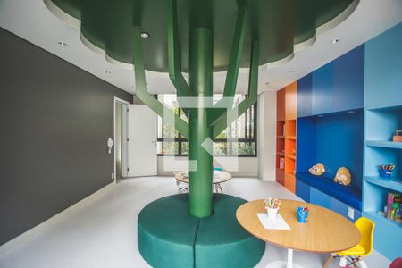 Studio para alugar com 25m², 1 quarto e sem vaga Studio para alugar com 25m², 1 quarto e sem vagaÁrea comum - Brinquedoteca