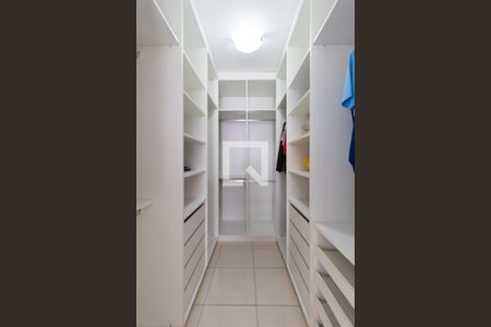 Apartamento para alugar com 82m², 3 quartos e 2 vagasCloset da suíte